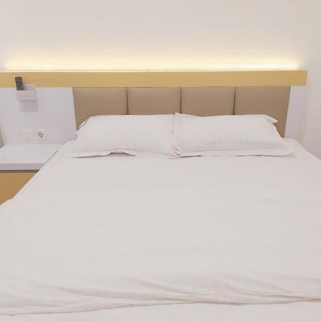 Griya Anggrek Hotel Trenggalek Eksteriør billede
